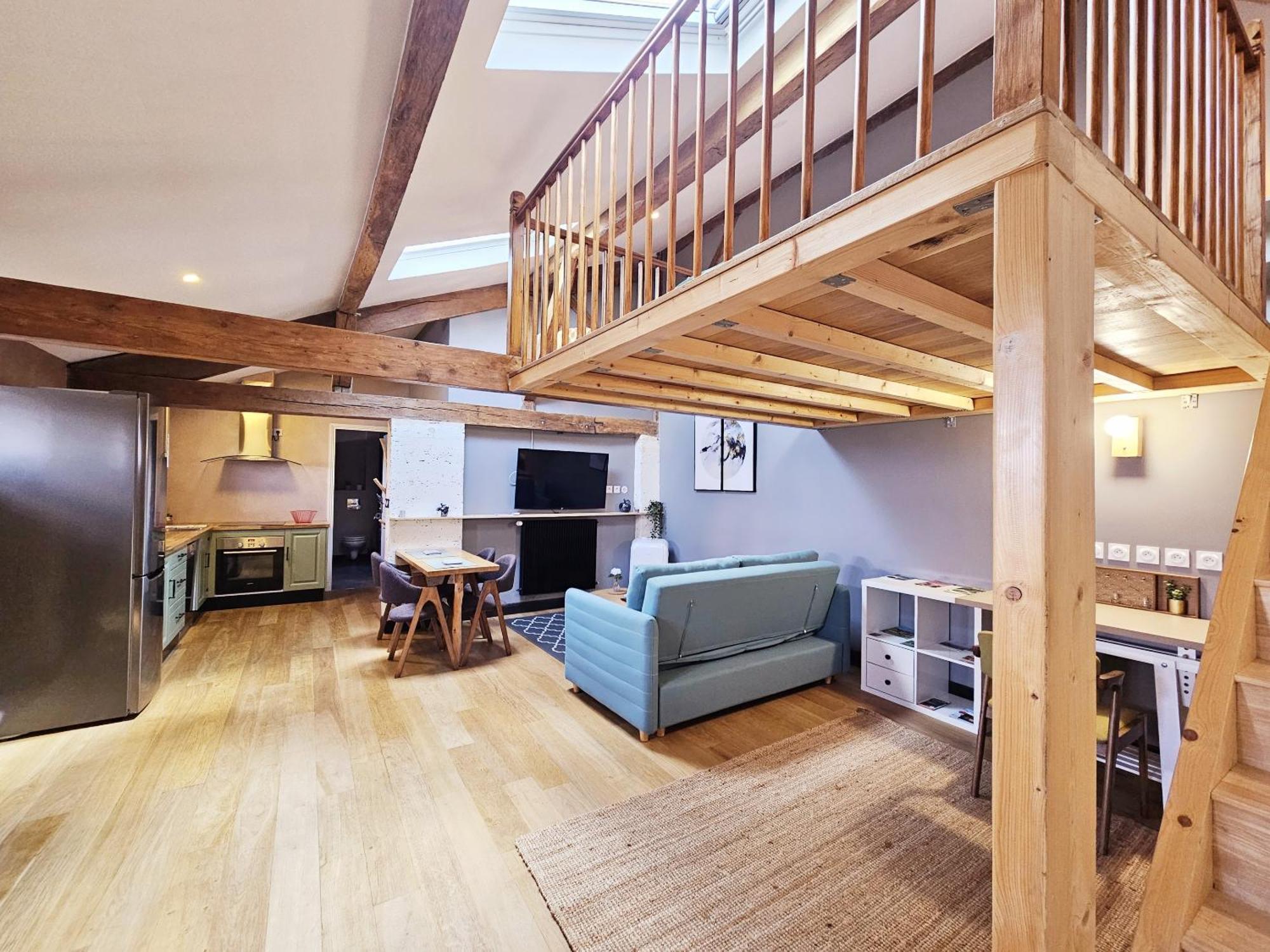 Meubles De L'Arsenal Coeur De Ville ! Angoulême Zimmer foto