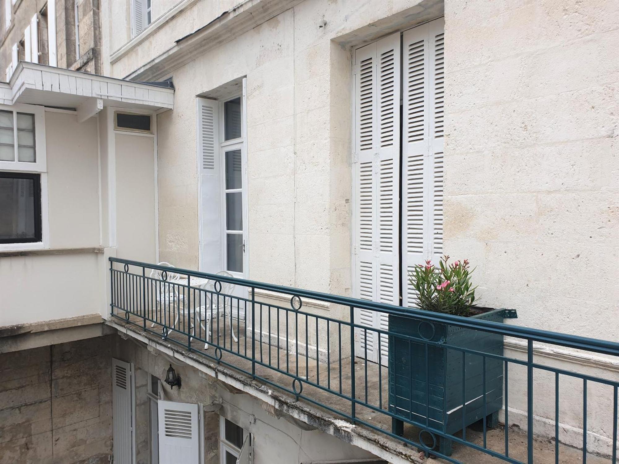 Meubles De L'Arsenal Coeur De Ville ! Angoulême Exterior foto